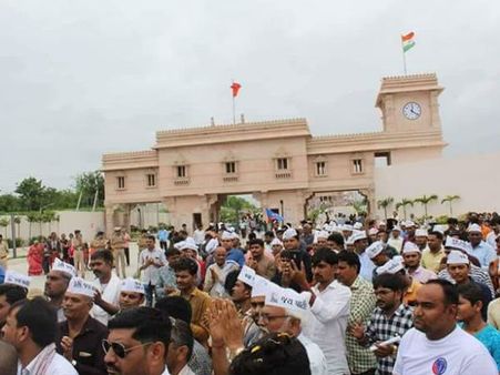 14 પાટીદાર શહીદોને અર્પિ શ્રદ્ધાંજલિ