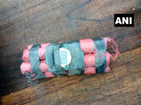 ગુજરાતના રાજકોટમાં જીવતો બૉમ્બ મળવાથી હડકંપ મચ્યો