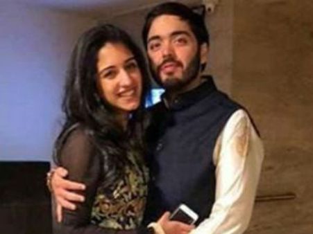 અનંત અને રાધિકાના અફેરના સમાચારો