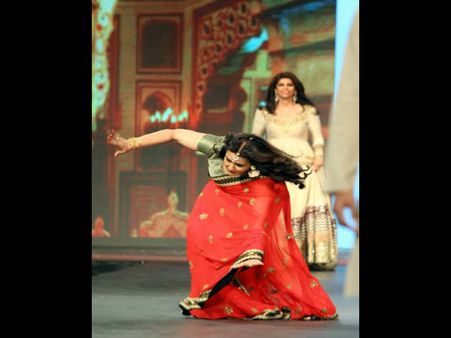 પૂનમ ધિલ્લો પૂનમ ધિલ્લો