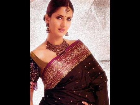 શું અદા છે