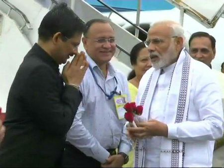 ઘર આંગણે પધાર્યા પીએમ મોદી, કરશે આટલાં કામ