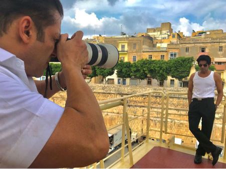 જ્યારે સુનિલ ગ્રોવર માટે સલમાન ખાન બન્યો ફોટોગ્રાફર