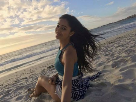 ત્રિધા ચૌધરી 