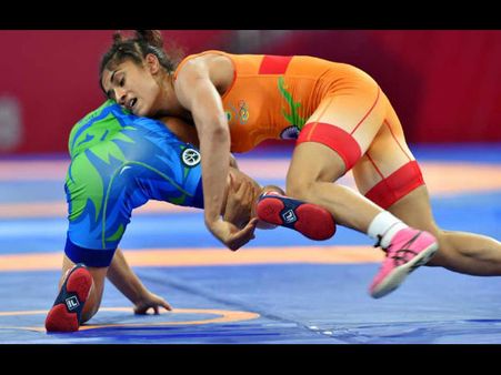 3 કરોડ રૂપિયા અને સરકારી નોકરી