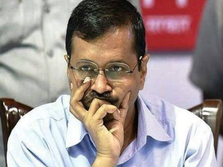 કોર્ટે આપના 13 નેતાઓને આપ્યા સમન