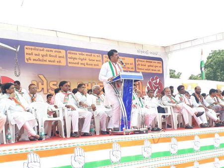સરકાર સામે લોકોનો આક્રોશ વર્તાયો