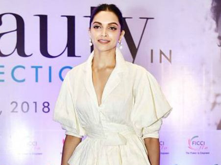 ડિપ્રેશનનો શિકાર હતી દીપિકા પાદુકોણ ડિપ્રેશનનો શિકાર હતી દીપિકા પાદુકોણ