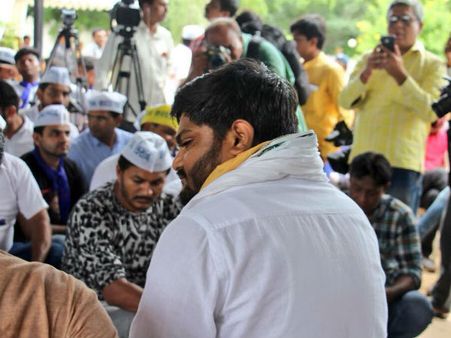 ઉપવાસ આંદોલન માટે મંજૂરી ન આપવી સરકારની ભુલ ?