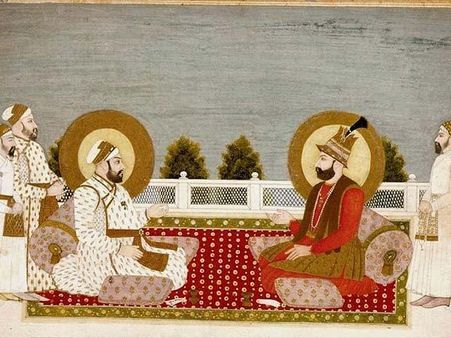 સોનાના સિક્કા, હીરા-ઝવેરાત