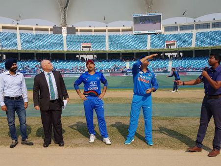 અફઘાનિસ્તાને ટૉસ જીતી પહેલા બેટિંગને પસંદગી આપી