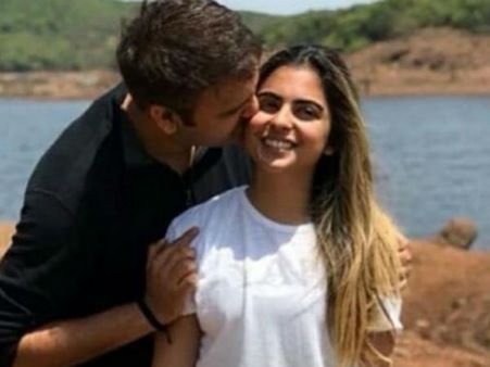 ક્યાં થઈ સગાઈ 