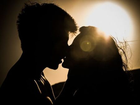 પતિ પસંદ નહોતો એટલે કાપી નાખી જીભ