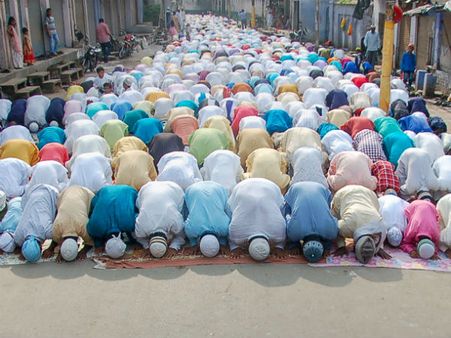 મસ્જિદ ઈસ્લામનો અભિન્ન ભાગ છે? આજે આવશે સુપ્રીમ ફેસલો