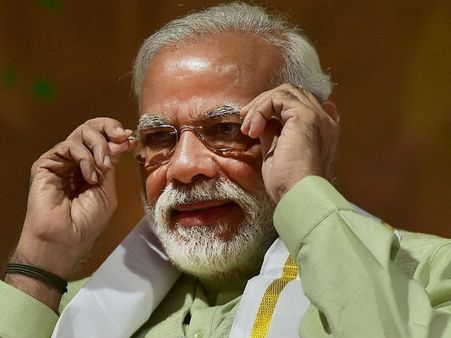 મોદીના મહત્વકાંક્ષી બુલેટ ટ્રેન પ્રોજેક્ટ પર વિઘ્ન, 1000 ખેડૂતોએ હાઈકોર્ટના દરવાજા ખખડાવ્યા