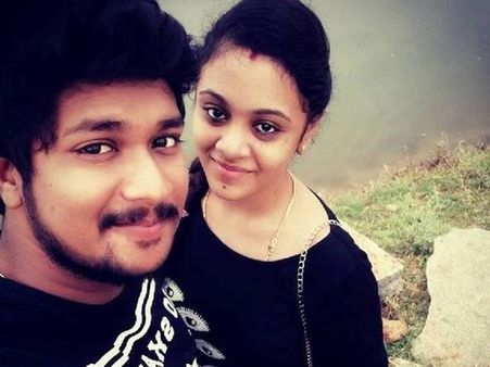 ISI સાથે જોડાયેલા છે તાર