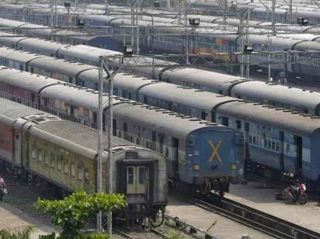 102 ટ્રેનોમાં મુસાફરોને લાભ મળશે