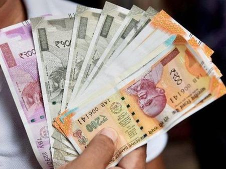 પીપીએફ વ્યાજદર 7.6 ટકાથી વધારીને 8 કરી દેવામાં આવ્યું પીપીએફ વ્યાજદર 7.6 ટકાથી વધારીને 8 કરી દેવામાં આવ્યું