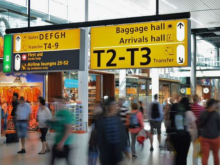 એરપોર્ટ પરથી ન ખરીદો સીમ કાર્ડ