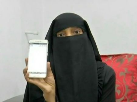 29 વર્ષની મહિલાને 62 વર્ષના શેખે વહાર્ટસપ પર તલાક આપ્યા