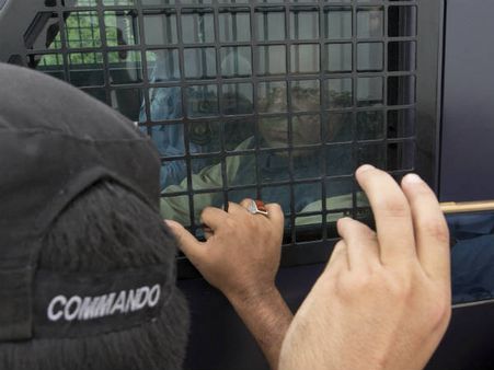 શહબાઝ બોલ્યા સત્યની જીત થઈ શહબાઝ બોલ્યા સત્યની જીત થઈ