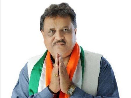 ઘટના વિધાનસભાના મોન્સુન સત્રના પહેલા દિવસની છે