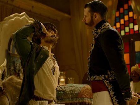 ‘ઠગ્ઝ ઓફ હિંદુસ્તાન' 