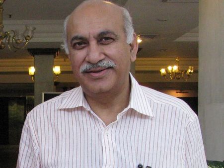 Me Too: કેન્દ્રીય મંત્રી એમજે અકબર પર યૌન શોષણનો આરોપ, ઘણી મહિલાઓ આવી સામે