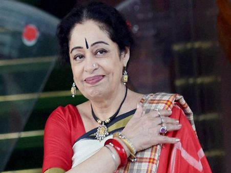 સાઢા ચાર વર્ષથી ભૂલી ચુકી છું કે સુહાગરાત શુ હોય છે