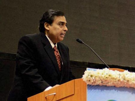 એક વર્ષમાં 9.3 અબજ ડૉલરનો વધારો