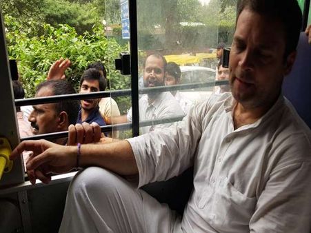 પીએમ ભાગી શકે છે, સંતાઈ શકે છે પરંતુ સત્ય સામે આવશે: રાહુલ ગાંધી