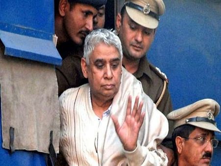 5 હત્યાઓના કેસમાં રામપાલને આજે સજા સંભળાવવામાં આવશે