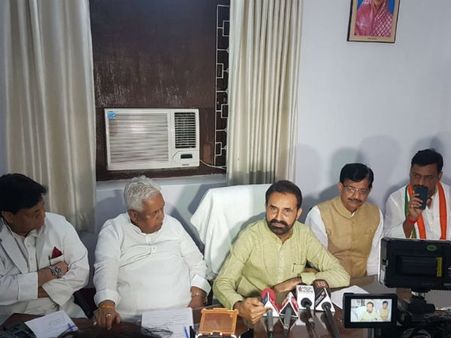 શક્તિસિંહ ગોહિલે ભાજપ પર આરોપ લગાવ્યો શક્તિસિંહ ગોહિલે ભાજપ પર આરોપ લગાવ્યો