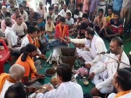 જય શ્રીરામના નારા વચ્ચે 13 મુસ્લિમોનું ધર્મ પરિવર્તન, જણાવ્યા ઈસ્લામ છોડવાના કારણો