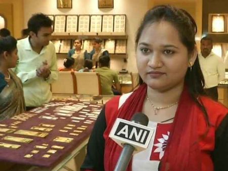 પીએમના કામને જોતા આ બિસ્કિટ બનાવ્યા પીએમના કામને જોતા આ બિસ્કિટ બનાવ્યા