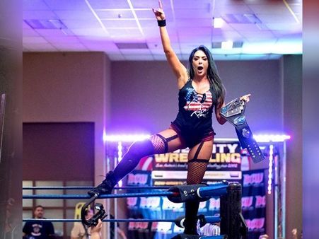 રાખી સાવંતને રિંગમાં પછાડનાર રેસલર રેબેલ ક્યારેક ચીયરલીડર હતી