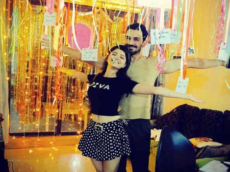 સેટ પર થયો પ્રેમ 