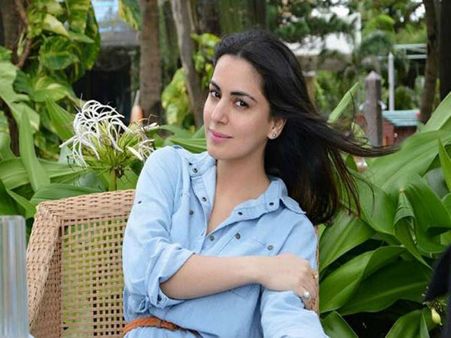 શ્રદ્ધા આર્યા શ્રદ્ધા આર્યા