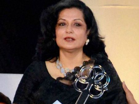 કોમામાં ગયેલી પુત્રીને મળવા નથી દેતા જમાઈ, મૌસમીએ ખખડાવ્યો કોર્ટનો દરવાજો