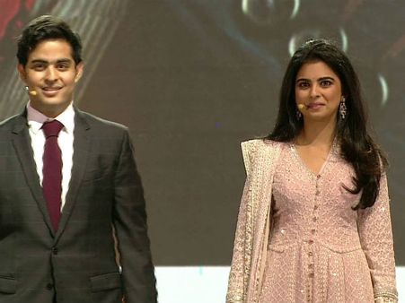 અજય પીરામલ અને સ્વાતિ પીરામલ