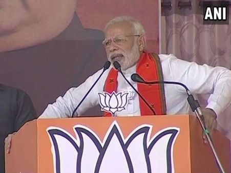 ભાજપ રાજકારણમાં એક નવી ધારા લઈને આવ્યુ છે