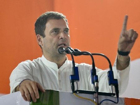 DU નકલી ડિગ્રી મામલોઃ ભ્રષ્ટ-ચોર કહ્યા બાદ રાહુલે હવે મોદીના શિક્ષણ પર કર્યા સવાલ