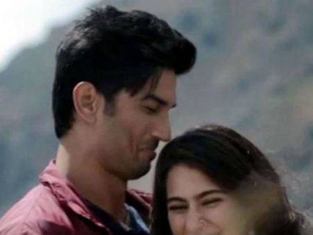 લિપલૉક સીન પણ વિવાદનું કારણ