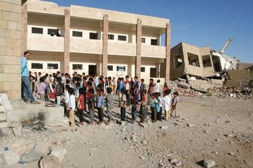 સેના સાથે યુદ્ધ