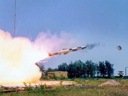 DACએ આપી 3000 કરોડની ડિફેન્સ ડીલને મંજૂરી, રશિયાથી ખરીદાશે બ્રહ્મોસ મિસાઈલ