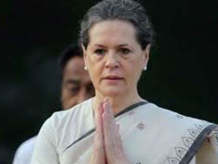 સોનિયા ગાંધીનું અસલી નામ સોનિયા એંટોનિયા માયનો