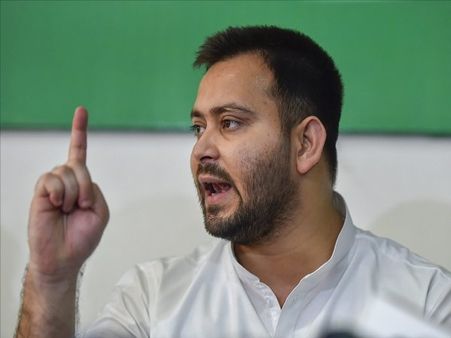 તેજસ્વીએ ભાજપ પર હુમલો કર્યો