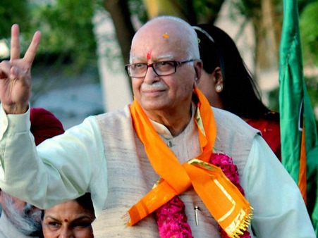 અડવાણી દિલ્લી મેટ્રોપોલિટન કાઉન્સિલના પહેલા ચેરમેન હતા અડવાણી દિલ્લી મેટ્રોપોલિટન કાઉન્સિલના પહેલા ચેરમેન હતા