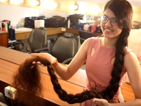 લાંબા વાળ માટે ગુજરાતની કિશોરીએ બનાવ્યો ગિનીઝ બુક ઓફ વર્લ્ડ રેકોર્ડ