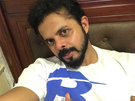 એ લોકો તો હજુ પણ રમી રહ્યા છે...